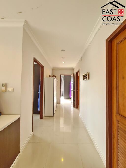 Royal Residence Condo for sale in South Jomtien, Pattaya. SC13568