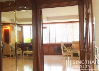 For RENT : Diamond Tower / 2 Bedroom / 2 Bathrooms / 163 sqm / 45000 THB [6562849]