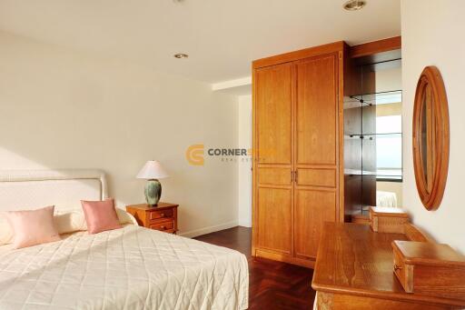 3 bedroom Condo in Royal Cliff Garden Pratumnak