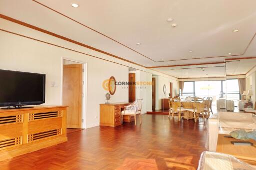 3 bedroom Condo in Royal Cliff Garden Pratumnak