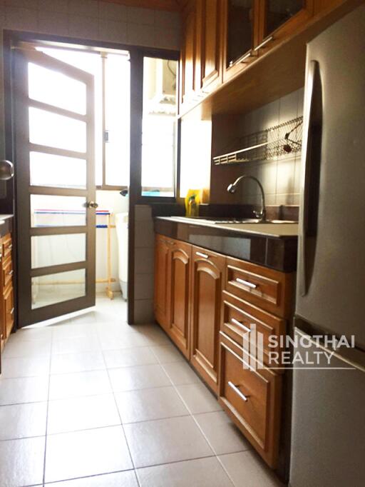 For RENT : Top View Tower / 3 Bedroom / 2 Bathrooms / 151 sqm / 45000 THB [6611663]