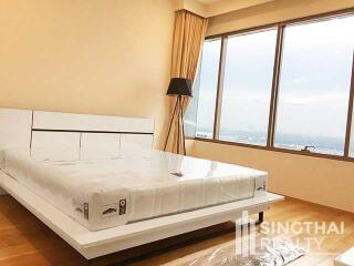 For RENT : The Emporio Place / 1 Bedroom / 1 Bathrooms / 67 sqm / 45000 THB [6584269]