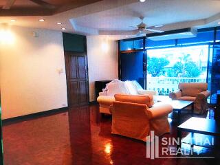 For RENT : Sawasdee Mansion / 3 Bedroom / 2 Bathrooms / 195 sqm / 45000 THB [6647853]