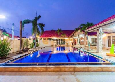 3 bedroom Pool Villa in Royal Prestige 2 East Pattaya