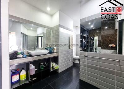 View Talay 3 Condo for sale in Pratumnak Hill, Pattaya. SC14201