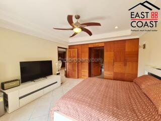 View Talay Residence 6 Condo for sale in Wongamat Beach, Pattaya. SC14204