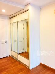 For RENT : Wattana Suite / 3 Bedroom / 3 Bathrooms / 141 sqm / 45000 THB [6781857]