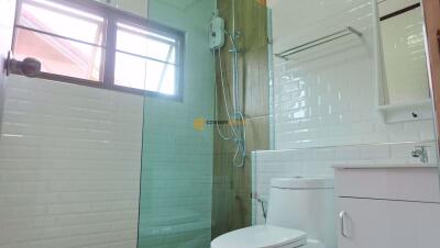 3 bedroom House in Hin Wong Village Na Jomtien