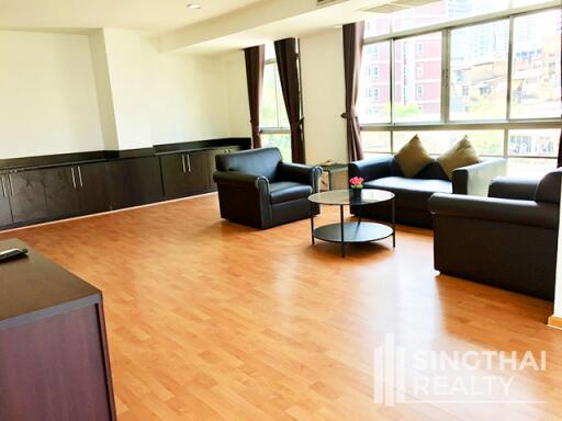 For RENT : The Capital Sukhumvit 30/1 / 2 Bedroom / 2 Bathrooms / 132 sqm / 45000 THB [6902248]