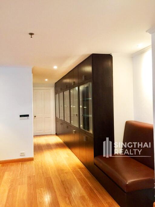 For RENT : Wattana Suite / 3 Bedroom / 3 Bathrooms / 140 sqm / 45000 THB [6991378]