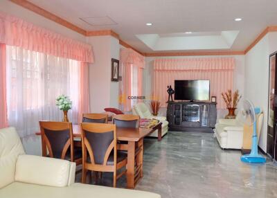 3 bedroom House in View Point Jomtien