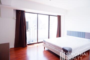 For RENT : Omni Tower / 2 Bedroom / 2 Bathrooms / 133 sqm / 45000 THB [7014753]