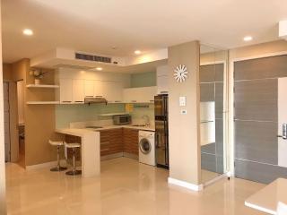 3 bedroom Condo in Apus Pattaya