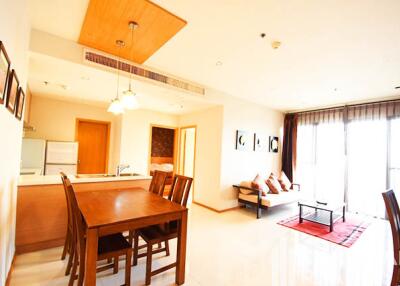 For RENT : The Emporio Place / 1 Bedroom / 1 Bathrooms / 66 sqm / 45000 THB [7334122]