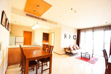 For RENT : The Emporio Place / 1 Bedroom / 1 Bathrooms / 66 sqm / 45000 THB [7334122]