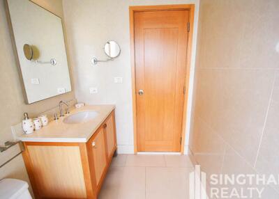 For RENT : The Emporio Place / 1 Bedroom / 1 Bathrooms / 66 sqm / 45000 THB [7334122]