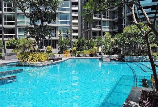 2 bedroom Condo in Apus Pattaya