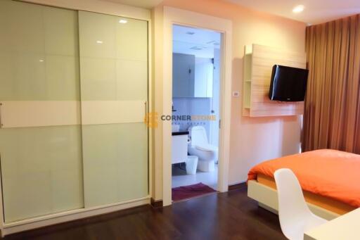 3 bedroom Condo in Apus Pattaya