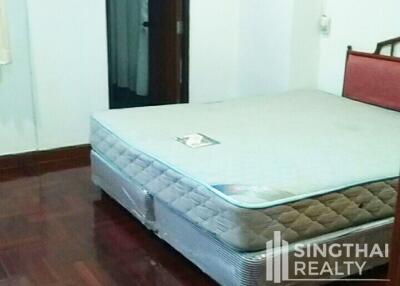 For RENT : Sahai Place / 3 Bedroom / 4 Bathrooms / 251 sqm / 45000 THB [7444052]