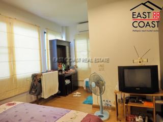 Patta Town House for sale and for rent in East Pattaya, Pattaya. SRH8798