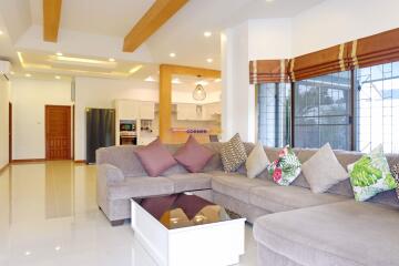 3 bedroom House in Nateekarn Park View East Pattaya