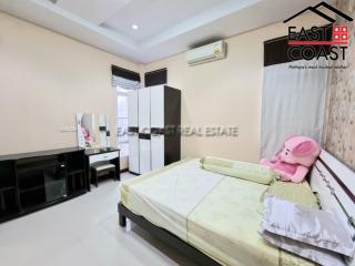 Chockchai Village 10 House for rent in East Pattaya, Pattaya. RH13456