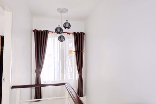 3 bedroom House in Uraiwan Grand Villa East Pattaya