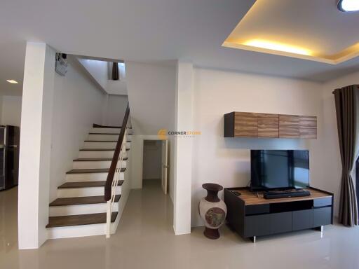 3 bedroom House in Uraiwan Grand Villa East Pattaya