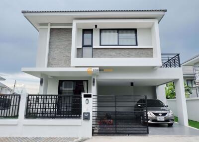 3 bedroom House in Uraiwan Grand Villa East Pattaya