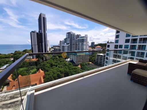 2 bedroom Condo in The Peak Towers Pratumnak