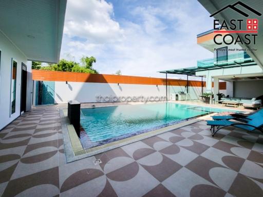 Private Pool Villa in Soi Photisarn House for sale in Pattaya City, Pattaya. SH14153