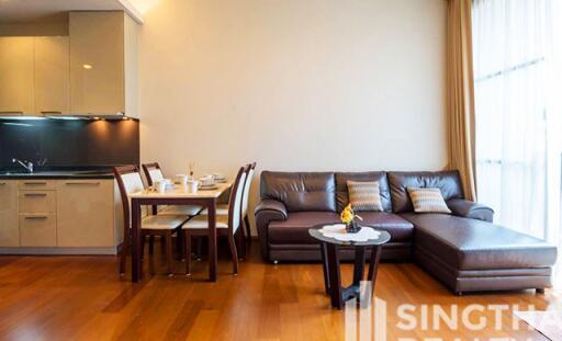 For RENT : Quattro by Sansiri / 1 Bedroom / 1 Bathrooms / 54 sqm / 45000 THB [7611977]