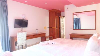 7 bedroom House in View Point Jomtien