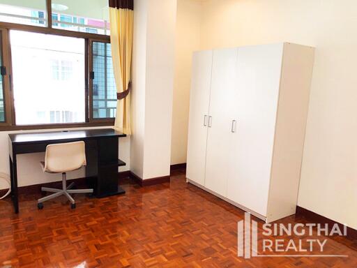 For RENT : Sawasdee Mansion / 3 Bedroom / 2 Bathrooms / 195 sqm / 45000 THB [7735852]