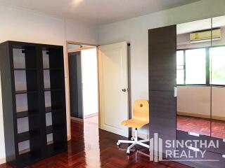 For RENT : House Phromphong / 2 Bedroom / 3 Bathrooms / 201 sqm / 45000 THB [7943223]