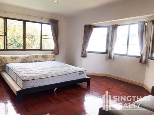 For RENT : House Phromphong / 2 Bedroom / 3 Bathrooms / 201 sqm / 45000 THB [7943223]