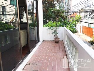 For RENT : House Phromphong / 2 Bedroom / 3 Bathrooms / 201 sqm / 45000 THB [7943223]