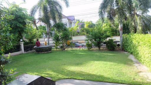 3 bedroom House in Mabprachan Garden Resort East Pattaya