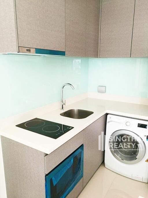 For RENT : Rhythm Sukhumvit 36-38 / 2 Bedroom / 2 Bathrooms / 56 sqm / 45000 THB [7961011]