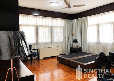 For RENT : Diyal Mansion / 3 Bedroom / 2 Bathrooms / 231 sqm / 45000 THB [7964257]