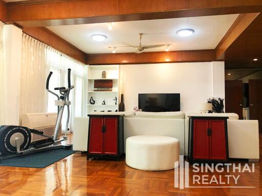 For RENT : Diyal Mansion / 3 Bedroom / 2 Bathrooms / 231 sqm / 45000 THB [7964257]