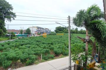 3 bedroom House in  East Pattaya