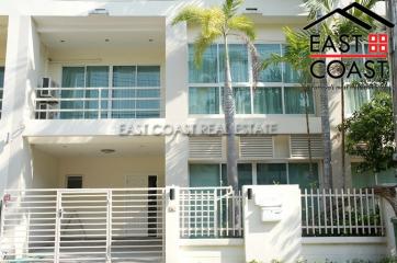 The Meadows House for rent in East Pattaya, Pattaya. RH11448