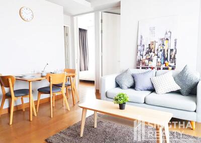 For RENT : The Lumpini 24 / 2 Bedroom / 2 Bathrooms / 55 sqm / 45000 THB [8181842]