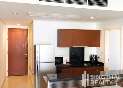 For RENT : Wind Sukhumvit 23 / 2 Bedroom / 2 Bathrooms / 76 sqm / 45000 THB [8232073]