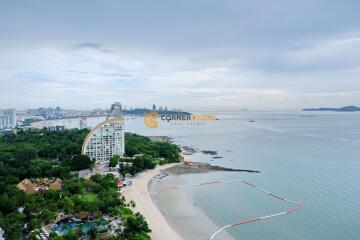 คอนโดนี้ มีห้องนอน 3 ห้องนอน  อยู่ในโครงการ คอนโดมิเนียมชื่อ Sky Beach 