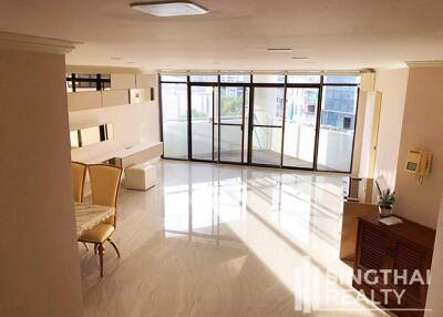 For RENT : The Waterford Park Sukhumvit 53 / 2 Bedroom / 2 Bathrooms / 141 sqm / 45000 THB [8298468]