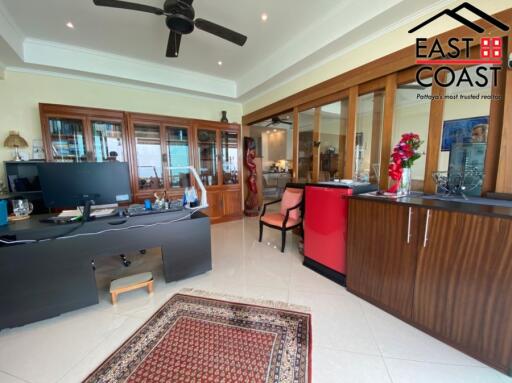 Chom Talay  Condo for sale in Jomtien, Pattaya. SC13595