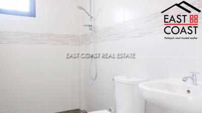 Town House Soi Khao Talo House for sale in East Pattaya, Pattaya. SH10704