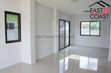 Private house in Huay Yai House for sale in East Pattaya, Pattaya. SH10594
